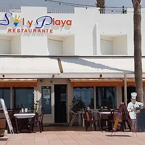 Sol Y Playa Pensión